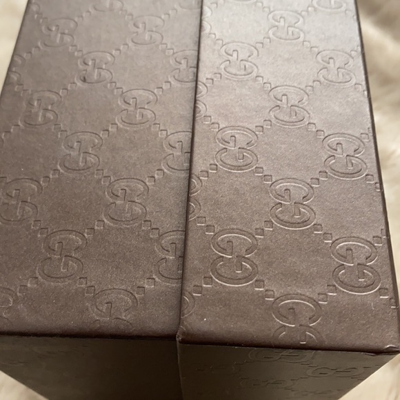 Authentic Vintage Gucci shoe box with the dust bag - Picture 2 of 7